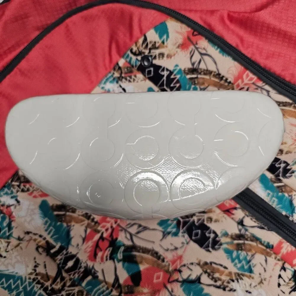 Coach Original White Logo Hard Sunglass Case Holder Sunglasses Microfiber Cloth